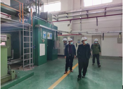 区领导带队开展节前安全生产大检查 危险化学品经营安全重于泰山